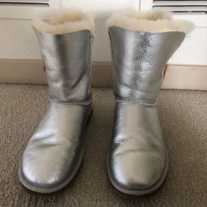 Short-cut “Moon shoe” Uggs